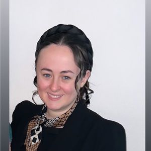 Meet your Posher, Lanisha